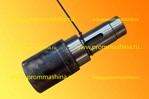 Вал приводной зубчатого колеса насоса-редуктора КО-806 центробежного